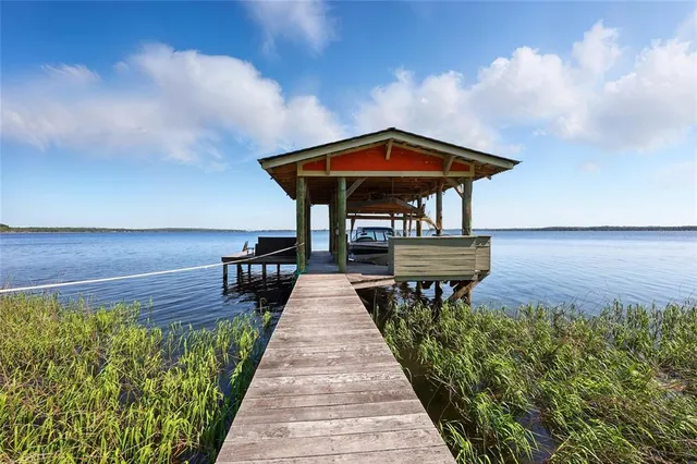 $1,950,000 | 23014 Northeast 69th Avenue, Melrose, FL 32666