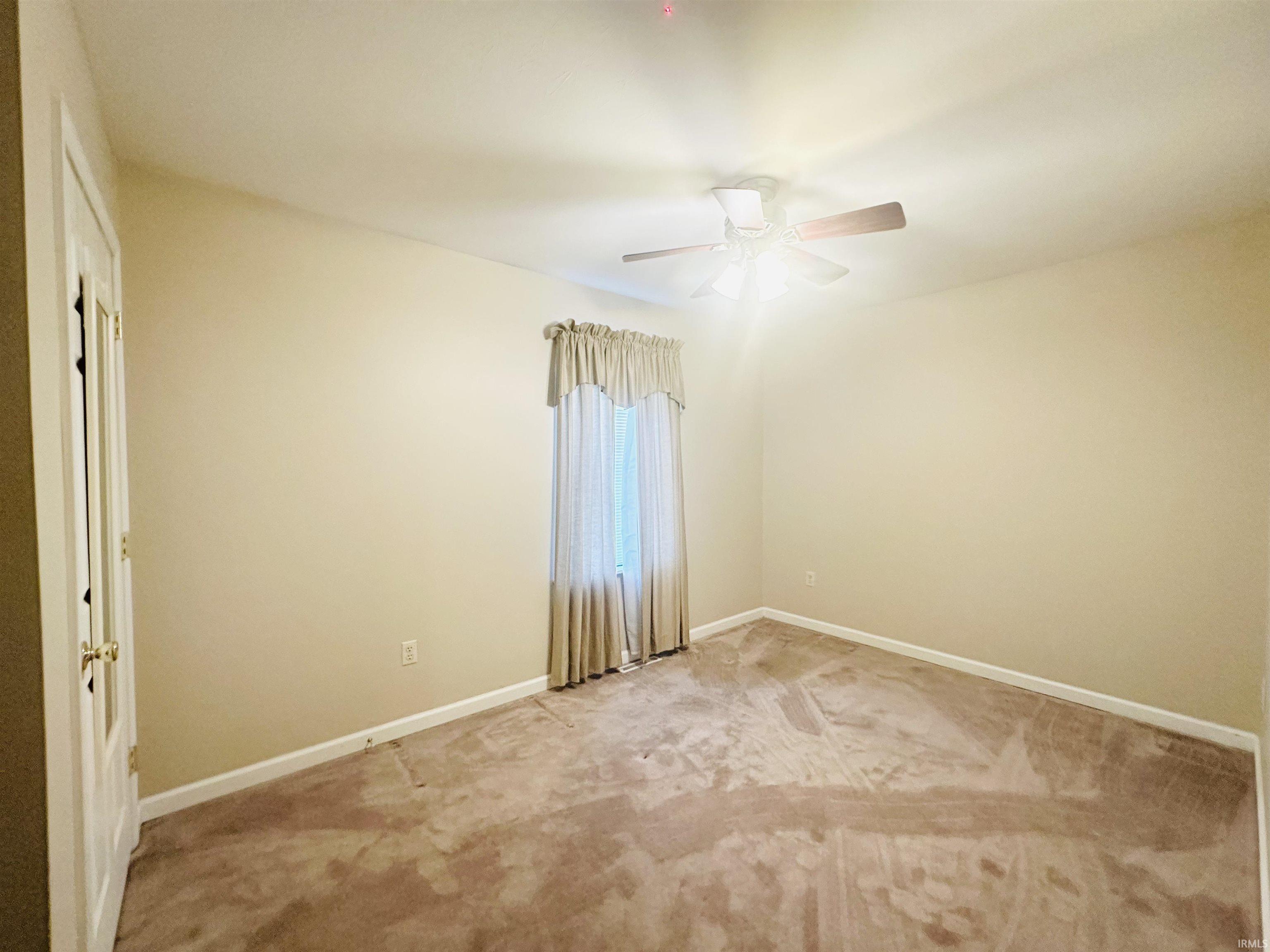 913 Walkerton Trail Walkerton, IN 46574 - Photo 17 of 32