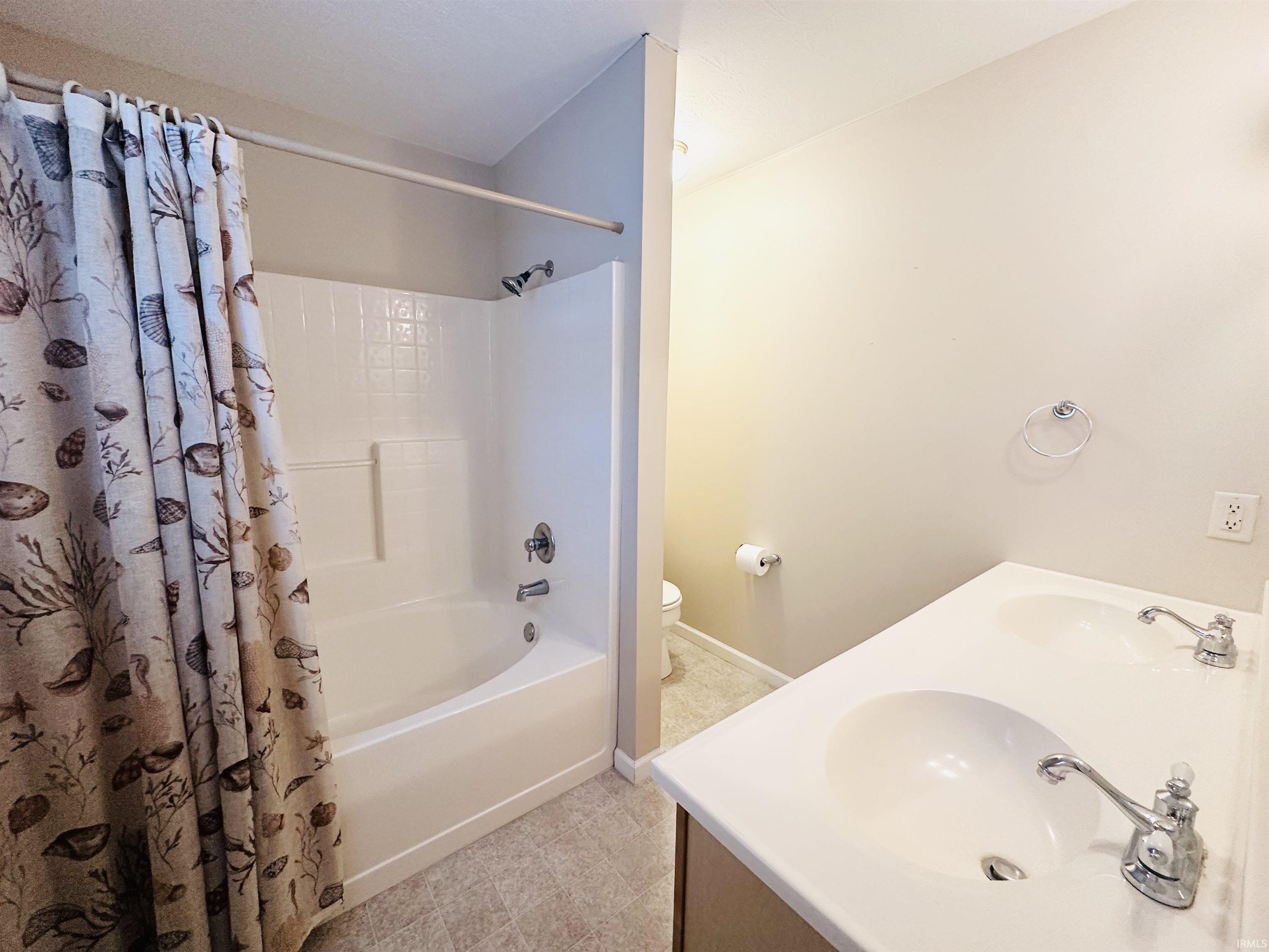 913 Walkerton Trail Walkerton, IN 46574 - Photo 20 of 32