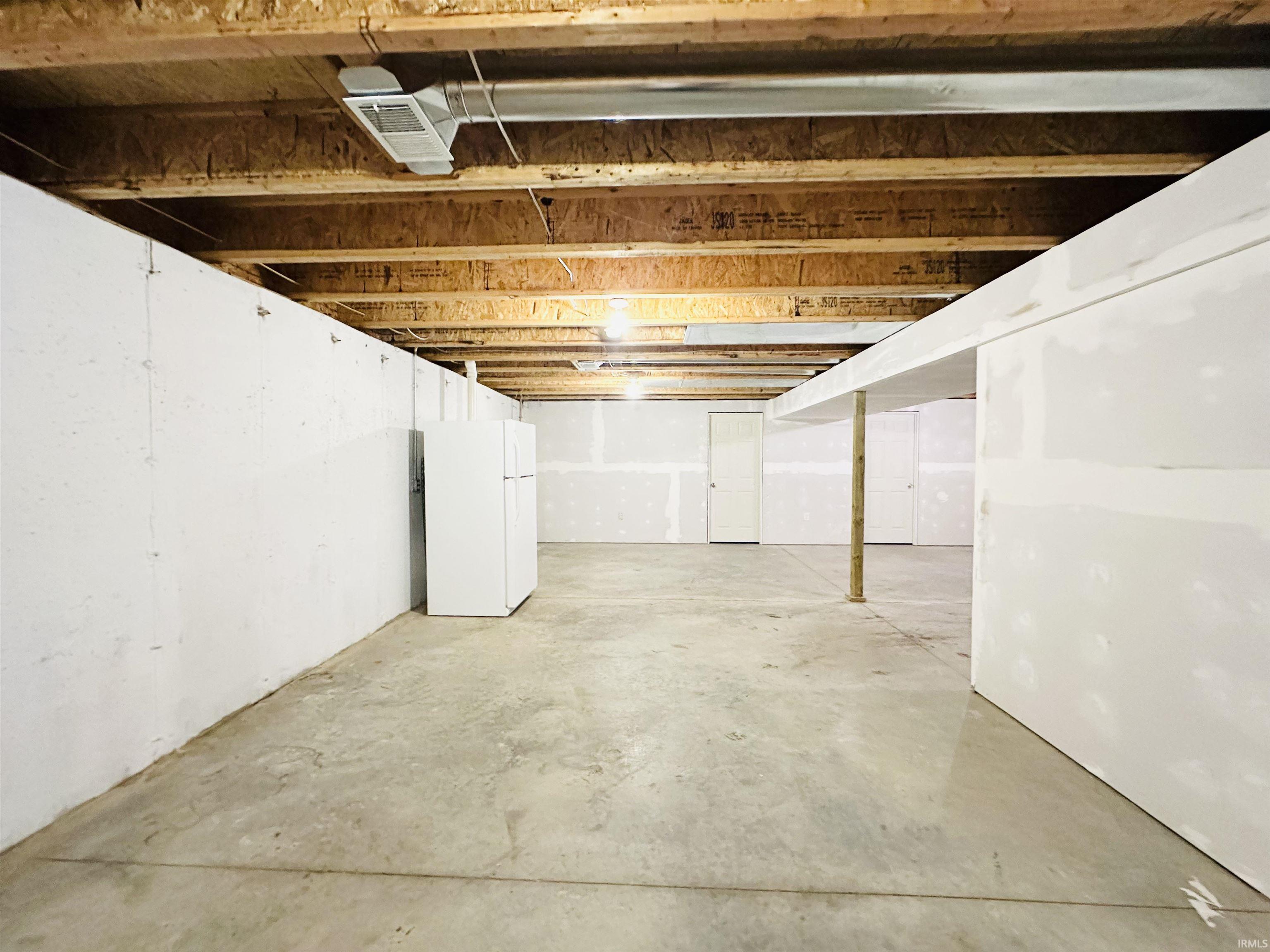 913 Walkerton Trail Walkerton, IN 46574 - Photo 24 of 32