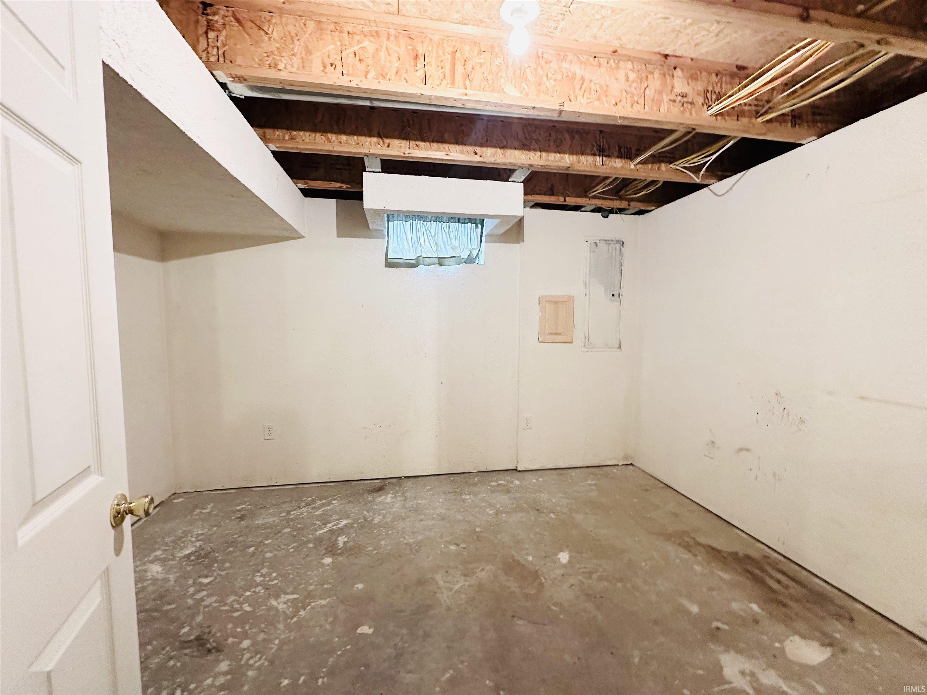 913 Walkerton Trail Walkerton, IN 46574 - Photo 27 of 32