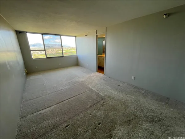 $2,500 | 1060 Kamehameha Highway, Unit 3204B, Pearl City, HI 96782