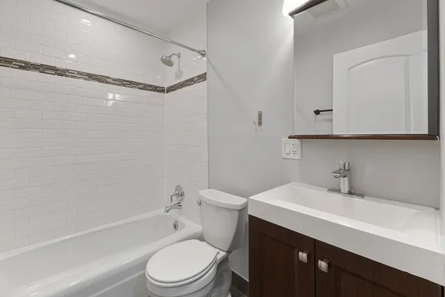 $1,500 | 6201 North Kenmore Avenue, Unit 307, Chicago, IL 60660
