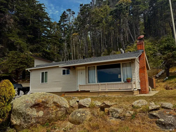 $1,499,999 | 21001 Highway 1, Jenner, CA 95450