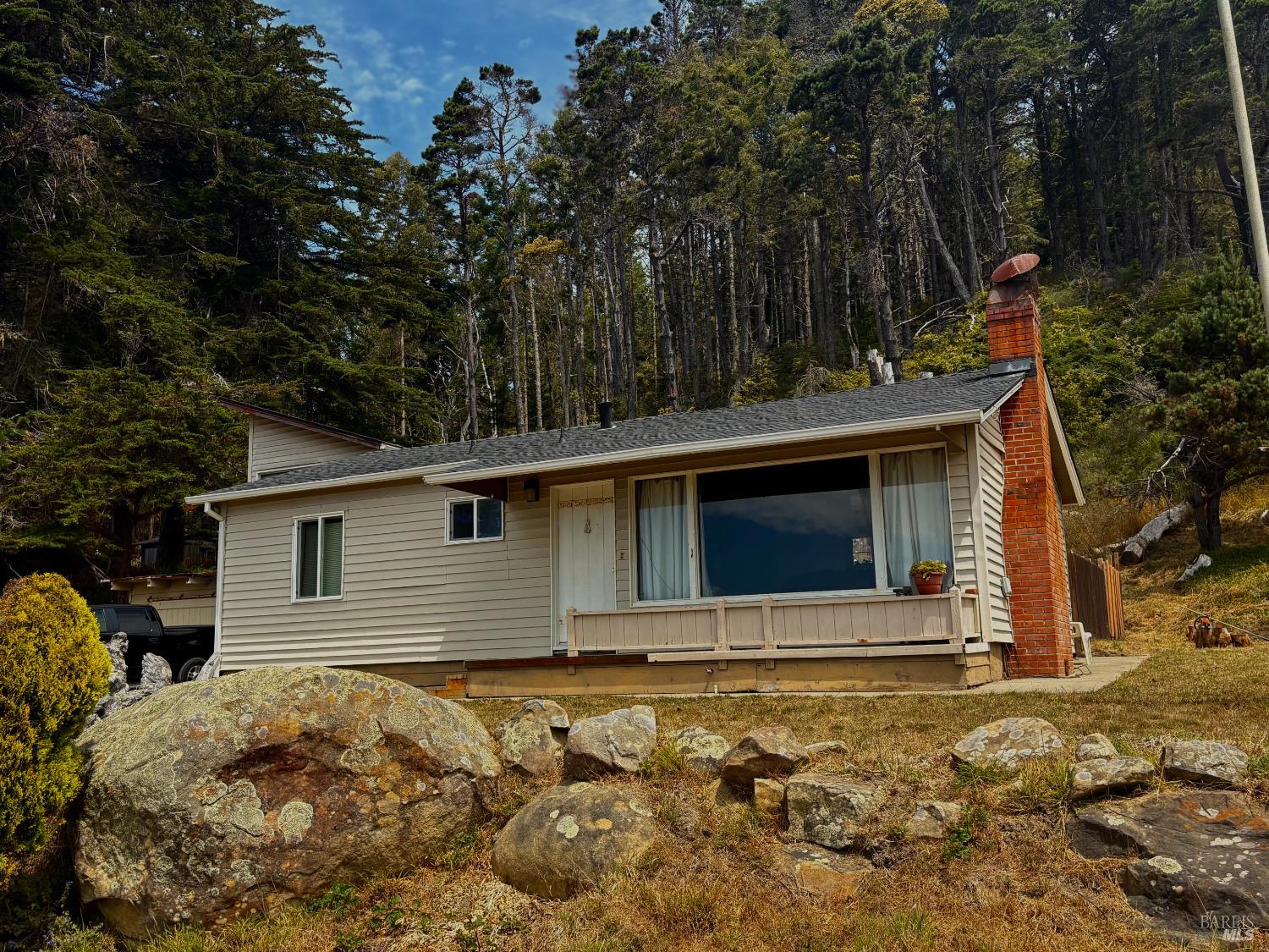 Main House 2 bed 1 bath