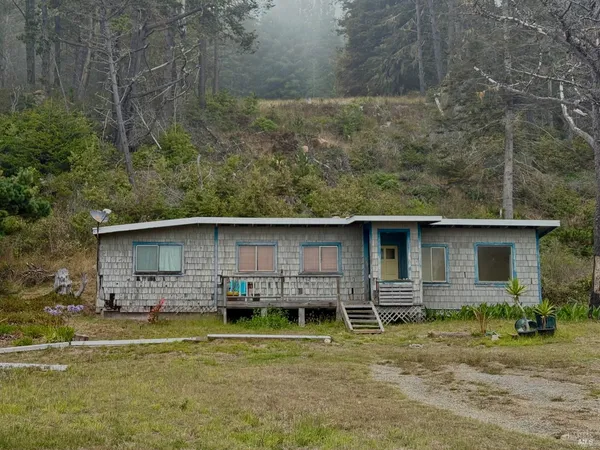 $1,499,999 | 21001 Highway 1, Jenner, CA 95450