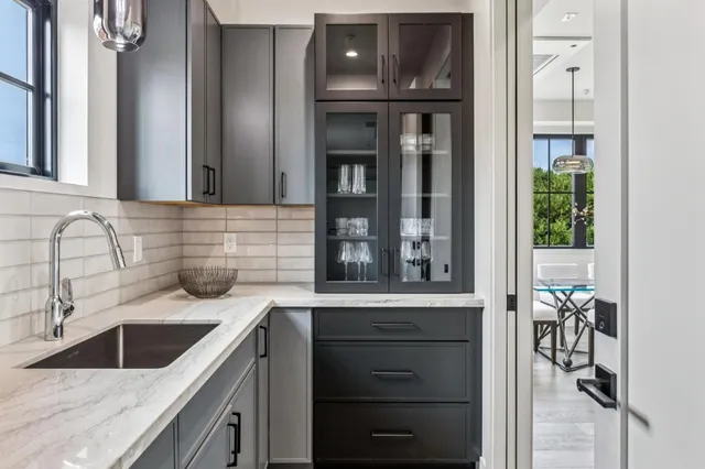 $2,999,000 | 587 Creekside Drive, Half Moon Bay, CA 94019