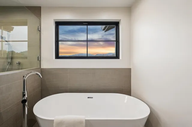 $2,999,000 | 587 Creekside Drive, Half Moon Bay, CA 94019