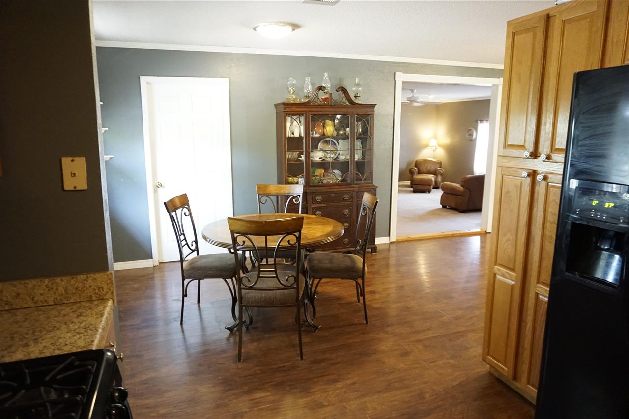 607 Marchbanks Street Perry, OK 73077 - Photo 11 of 35 Gallery Image 11