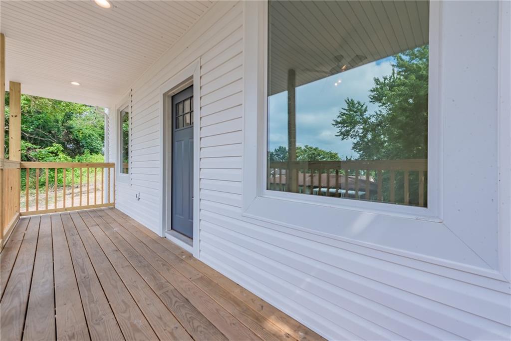 1009 3 Springs Road Irwin, PA 15642 - Photo 2 of 25 Gallery Image 2