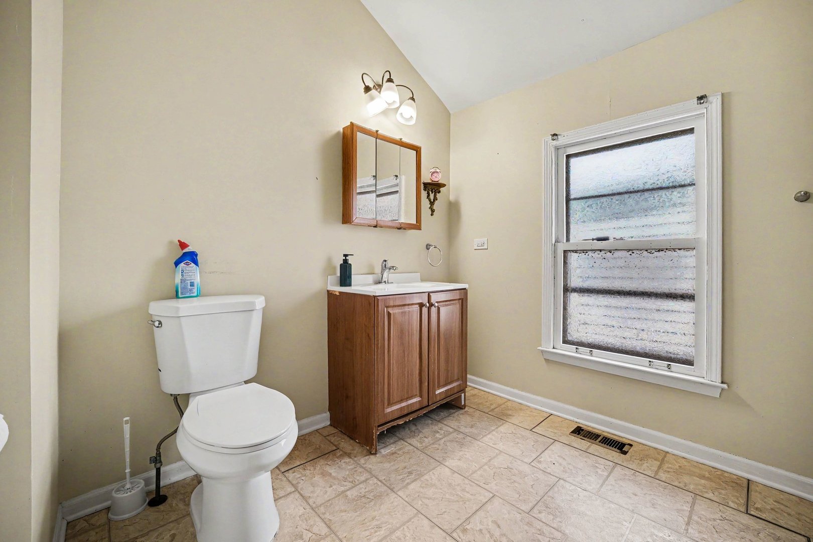 217 Michigan Street Elgin, IL 60120 - Photo 17 of 25