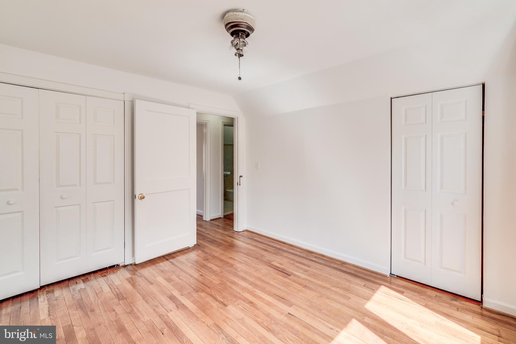 8609 Cedar Street Silver Spring, MD 20910 - Photo 17 of 44 Gallery Image 17
