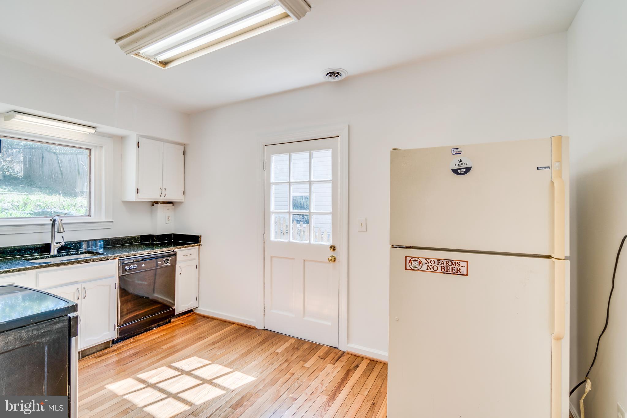 8609 Cedar Street Silver Spring, MD 20910 - Photo 23 of 44 Gallery Image 23