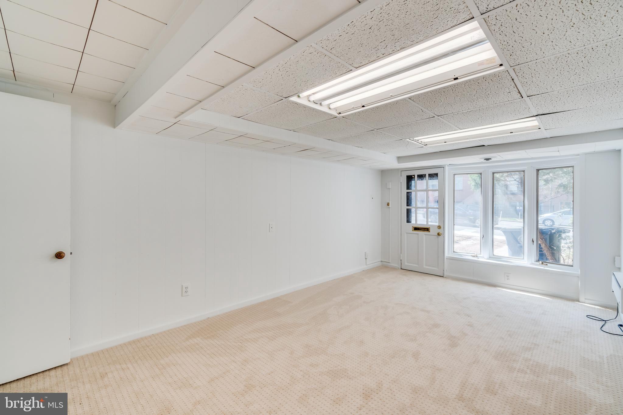 8609 Cedar Street Silver Spring, MD 20910 - Photo 32 of 44 Gallery Image 32