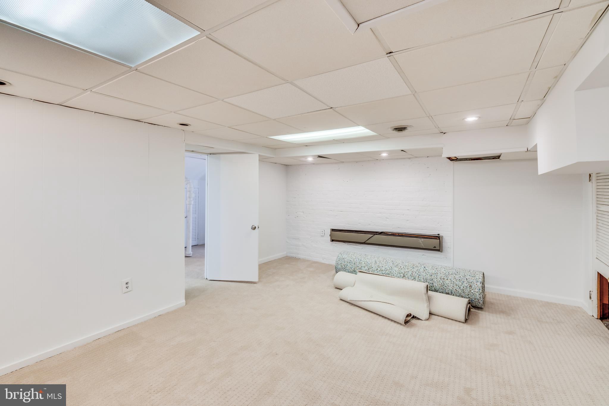 8609 Cedar Street Silver Spring, MD 20910 - Photo 39 of 44 Gallery Image 39