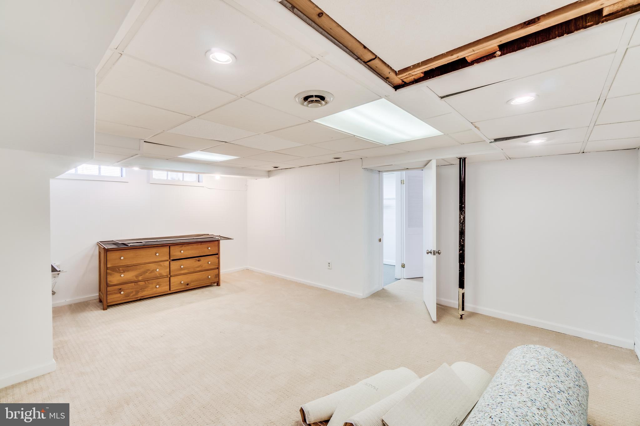 8609 Cedar Street Silver Spring, MD 20910 - Photo 40 of 44 Gallery Image 40