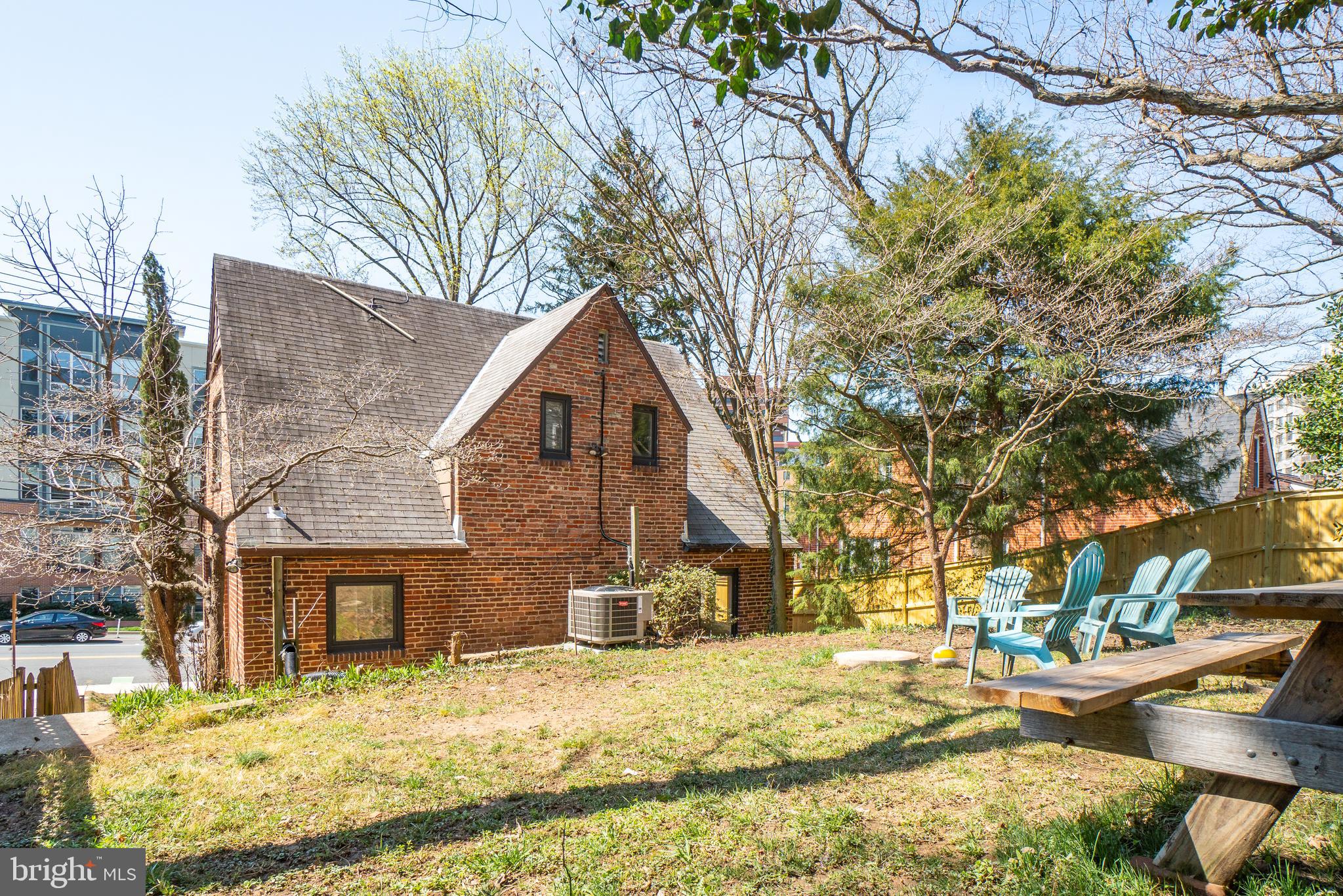 8609 Cedar Street Silver Spring, MD 20910 - Photo 43 of 44 Gallery Image 43
