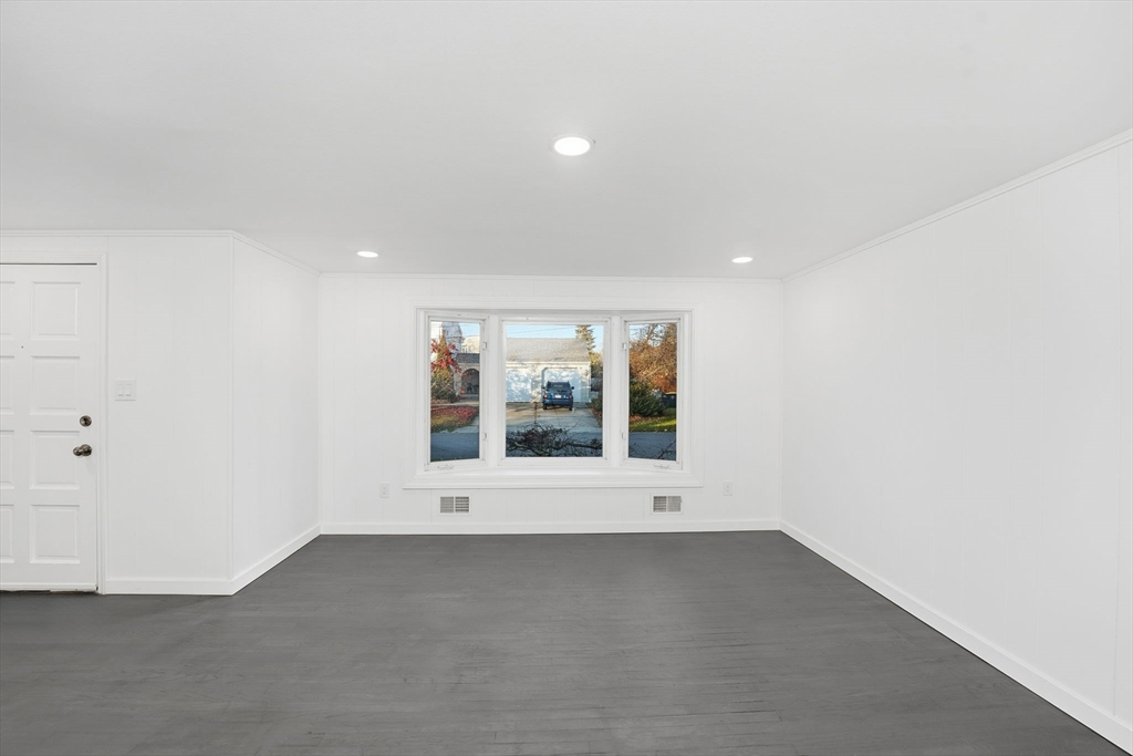 95 Samson Avenue Somerset, MA 02726 - Photo 10 of 36 an empty room with a window