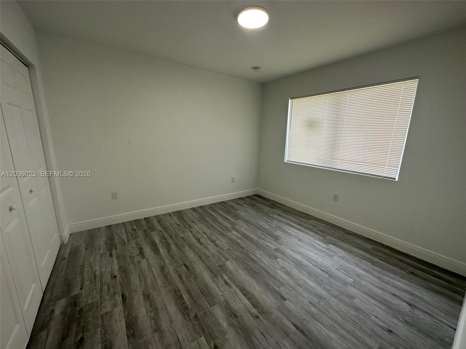 1095 Northeast 149th Street Miami, FL 33161 - Photo 4 of 15