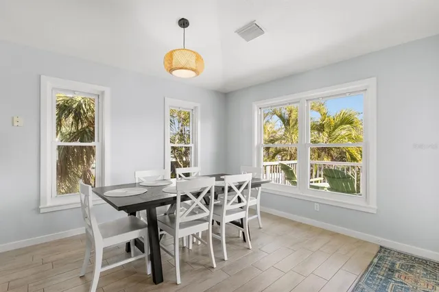 $2,195,000 | 527 Magnolia Avenue, Anna Maria, FL 34216