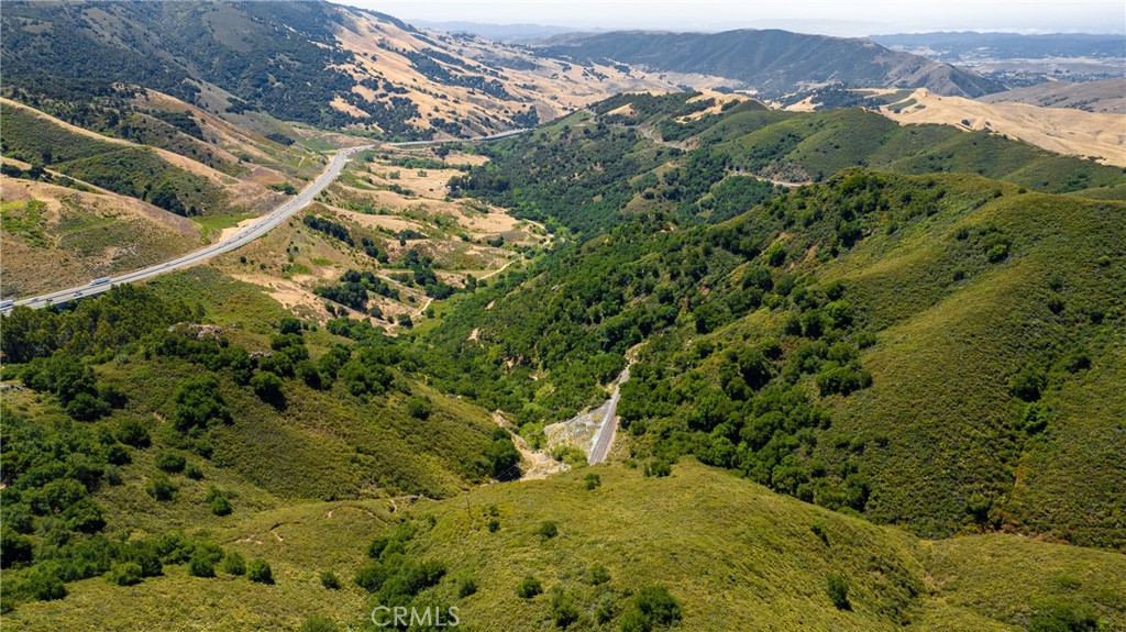 0 Old Stage Coach Road San Luis Obispo, CA 93405 - Photo 10 of 12 a view of a yard with a tree