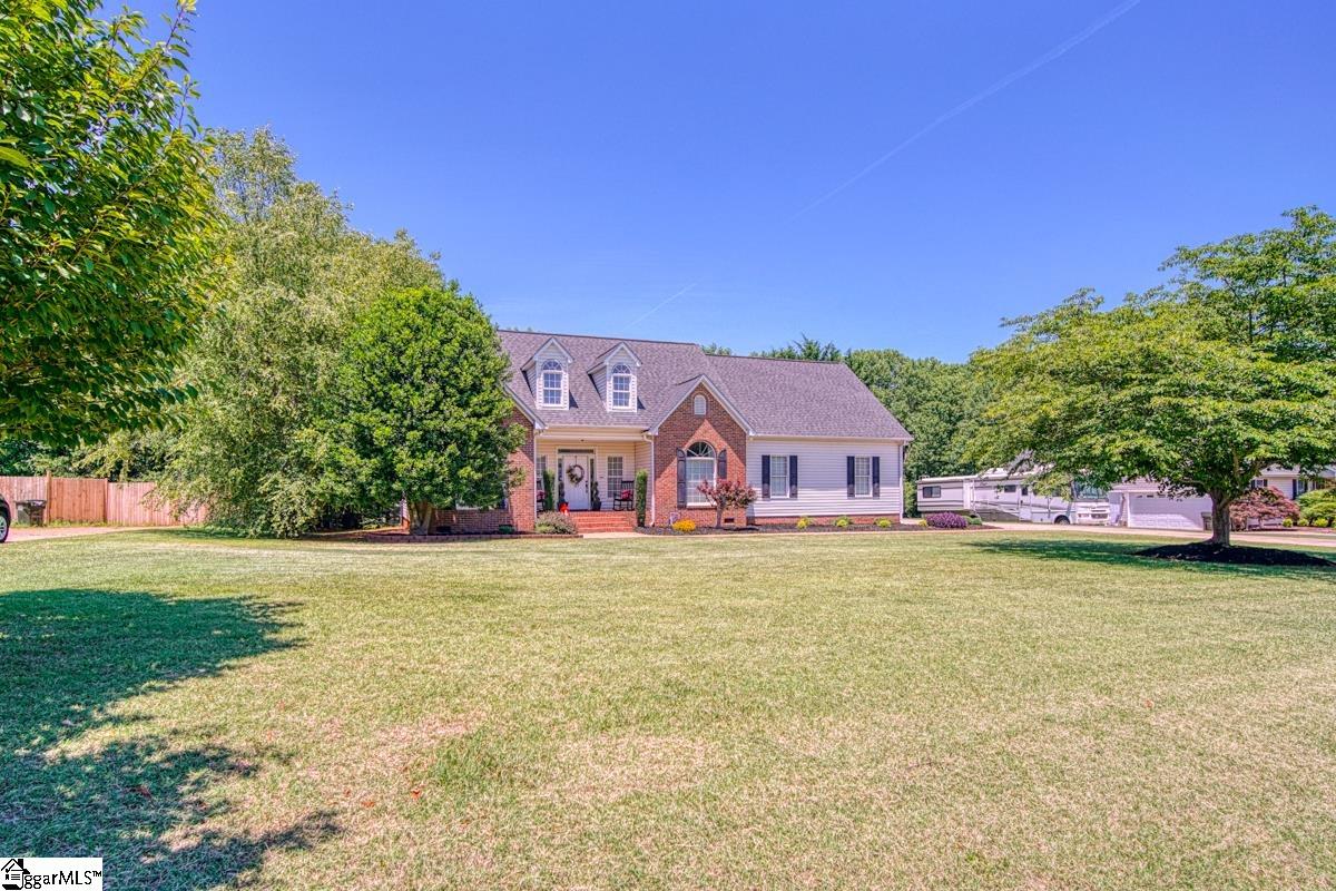 317 Trantham Court Inman, SC 29349 - Photo 3 of 36