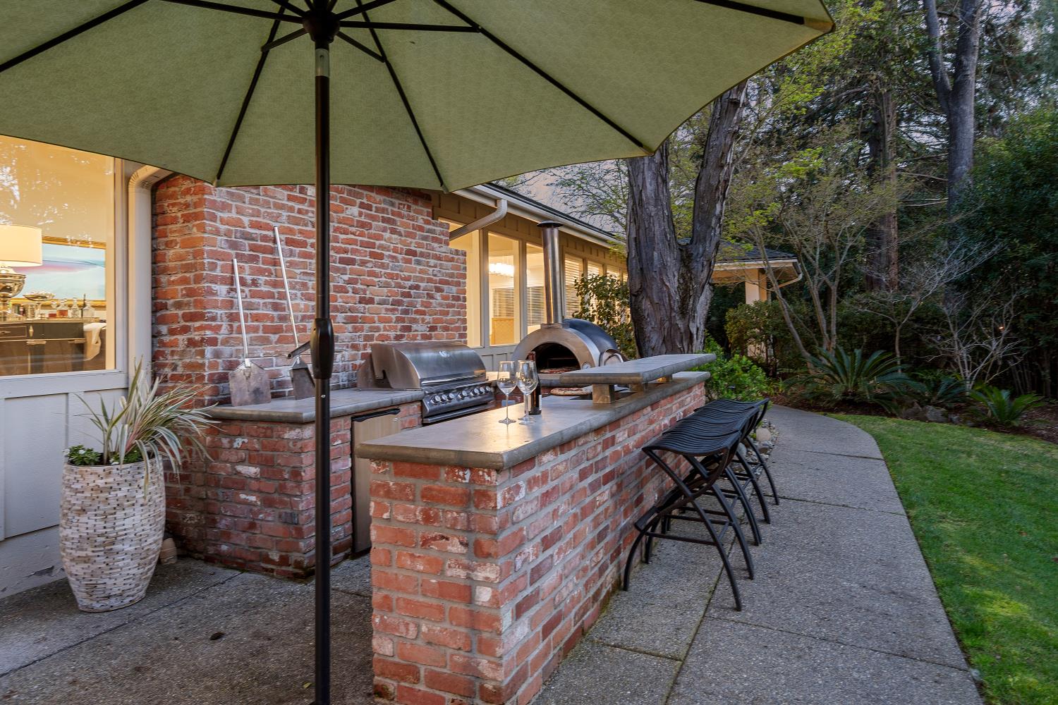 1987 Maple Glen Road Sacramento, CA 95864 - Photo 11 of 85