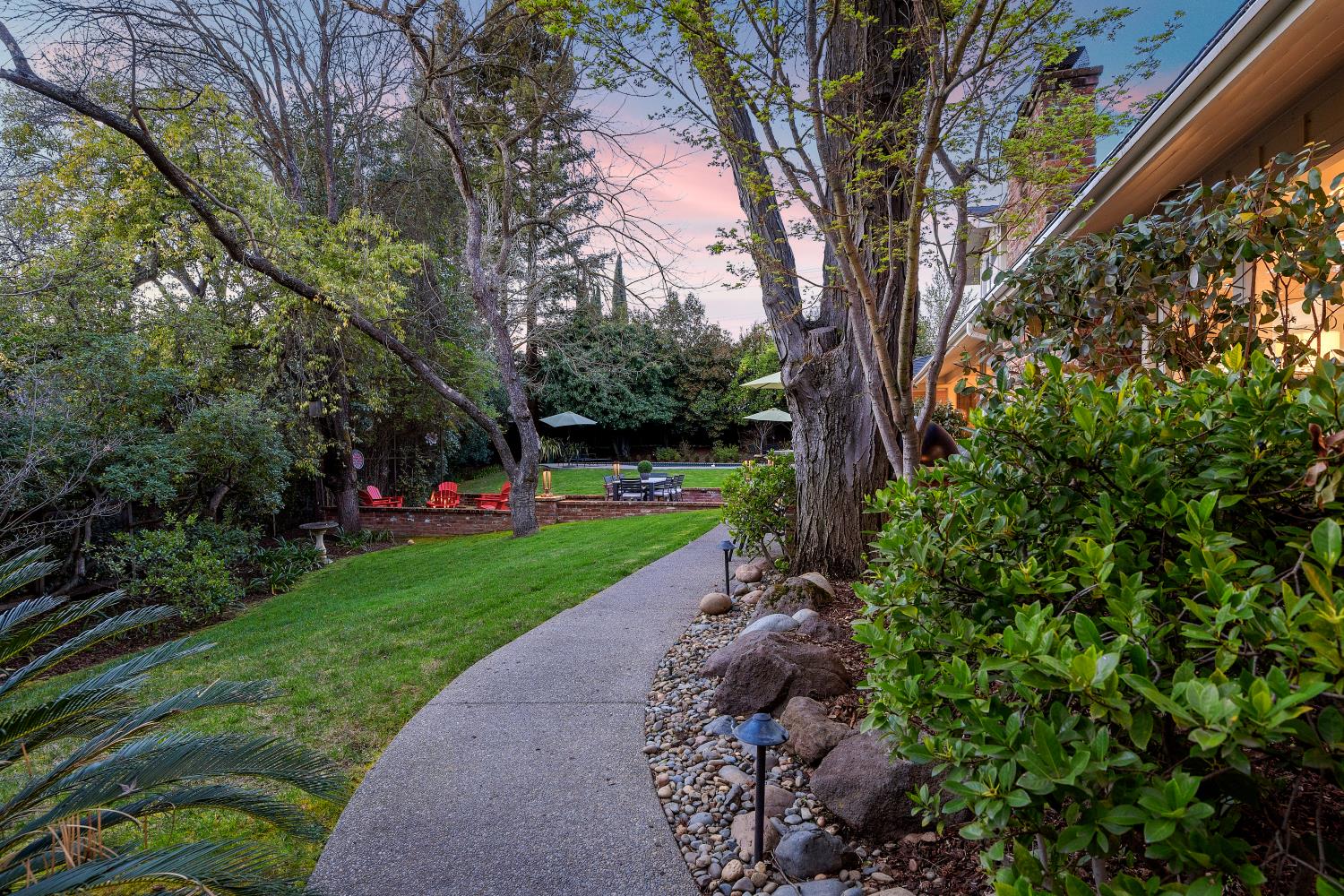 1987 Maple Glen Road Sacramento, CA 95864 - Photo 48 of 85