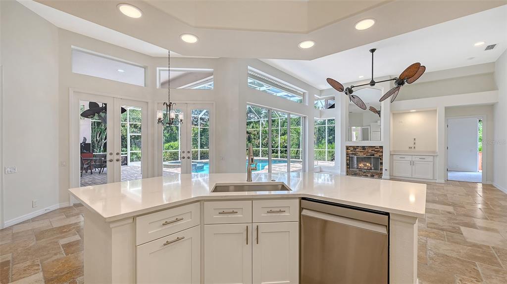 6935 Riversedge St Circle Bradenton, FL 34202 - Photo 19 of 57
