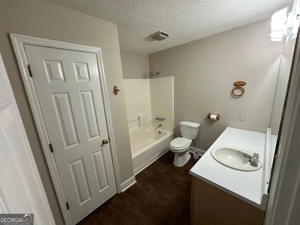 $2,195 | 500 Holly Drive, Dublin, GA 31021