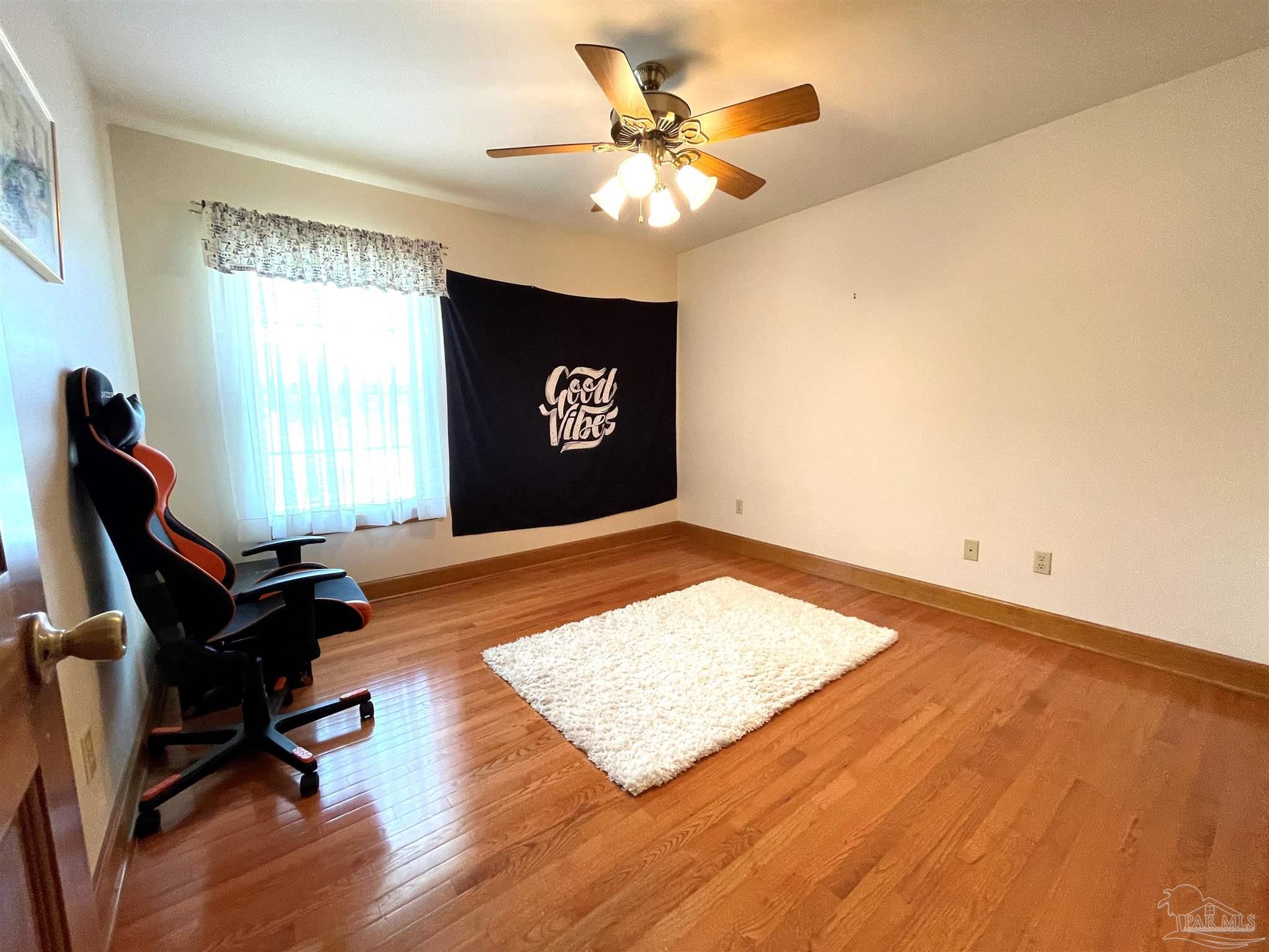 2010 Ceylon Road Pensacola, FL 32526 - Photo 34 of 50 Gallery Image 34