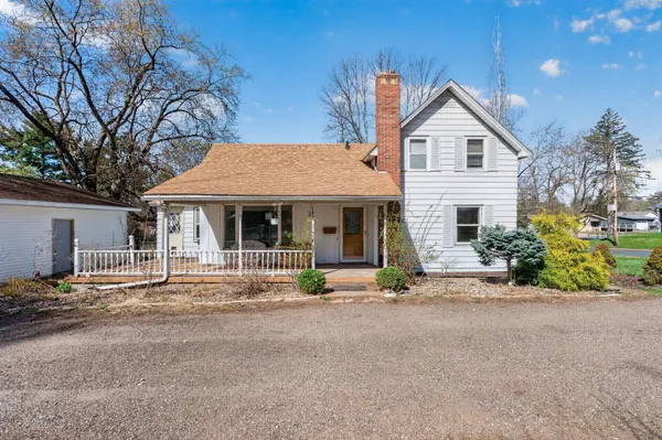 $265,000 | 806 Monroe Street North, Hudson, WI 54016