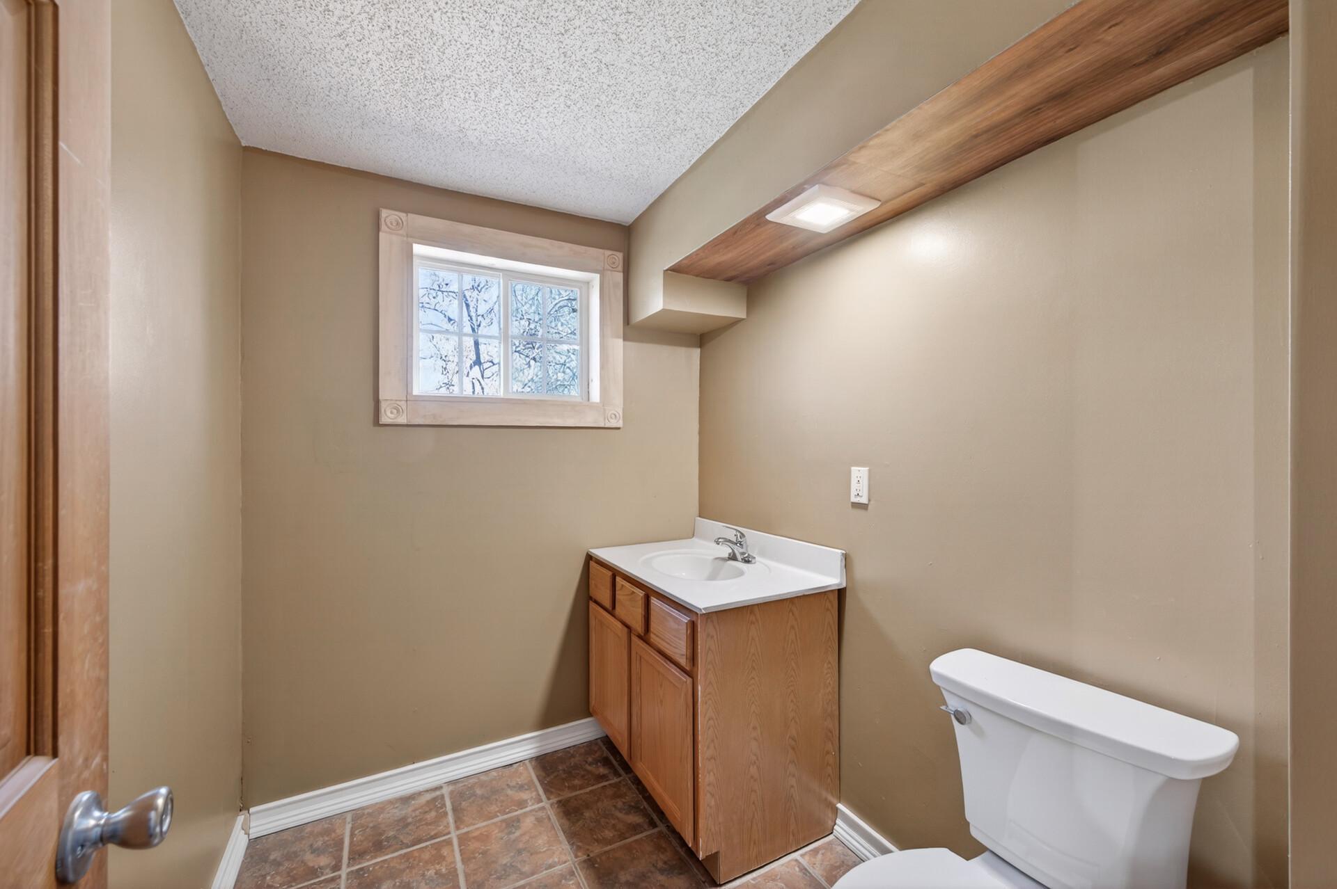 806 Monroe Street North Hudson, WI 54016 - Photo 14 of 25