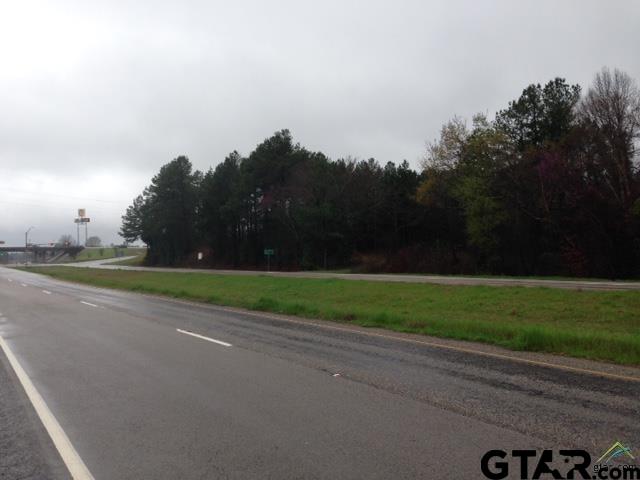 16423 Highway 271 Winona, TX 75792 - Photo 2 of 2 a view of a park
