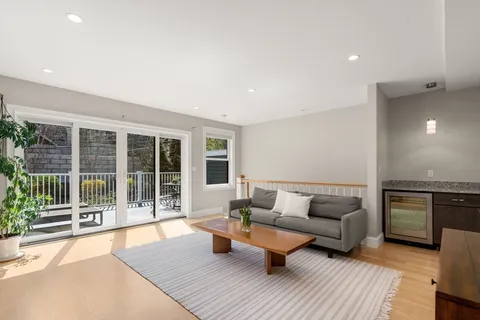 $3,850,000 | 90 Columbia Street, Unit U90, Brookline, MA 02446