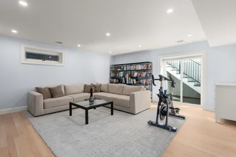 $3,850,000 | 90 Columbia Street, Unit U90, Brookline, MA 02446