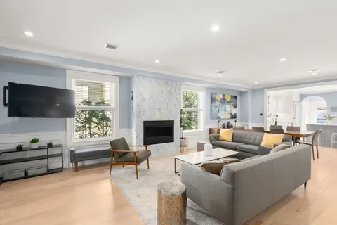 $3,850,000 | 90 Columbia Street, Unit U90, Brookline, MA 02446