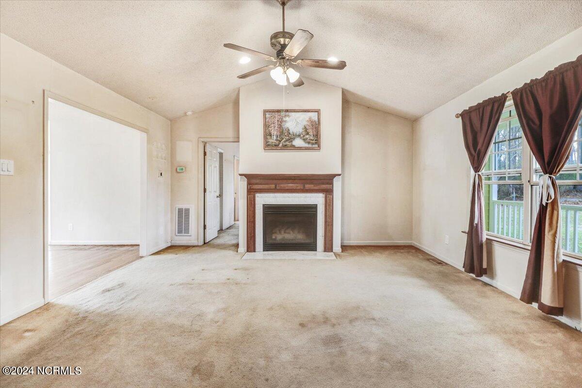 643 Vinson Road Clayton, NC 27527 - Photo 9 of 21 Living Room