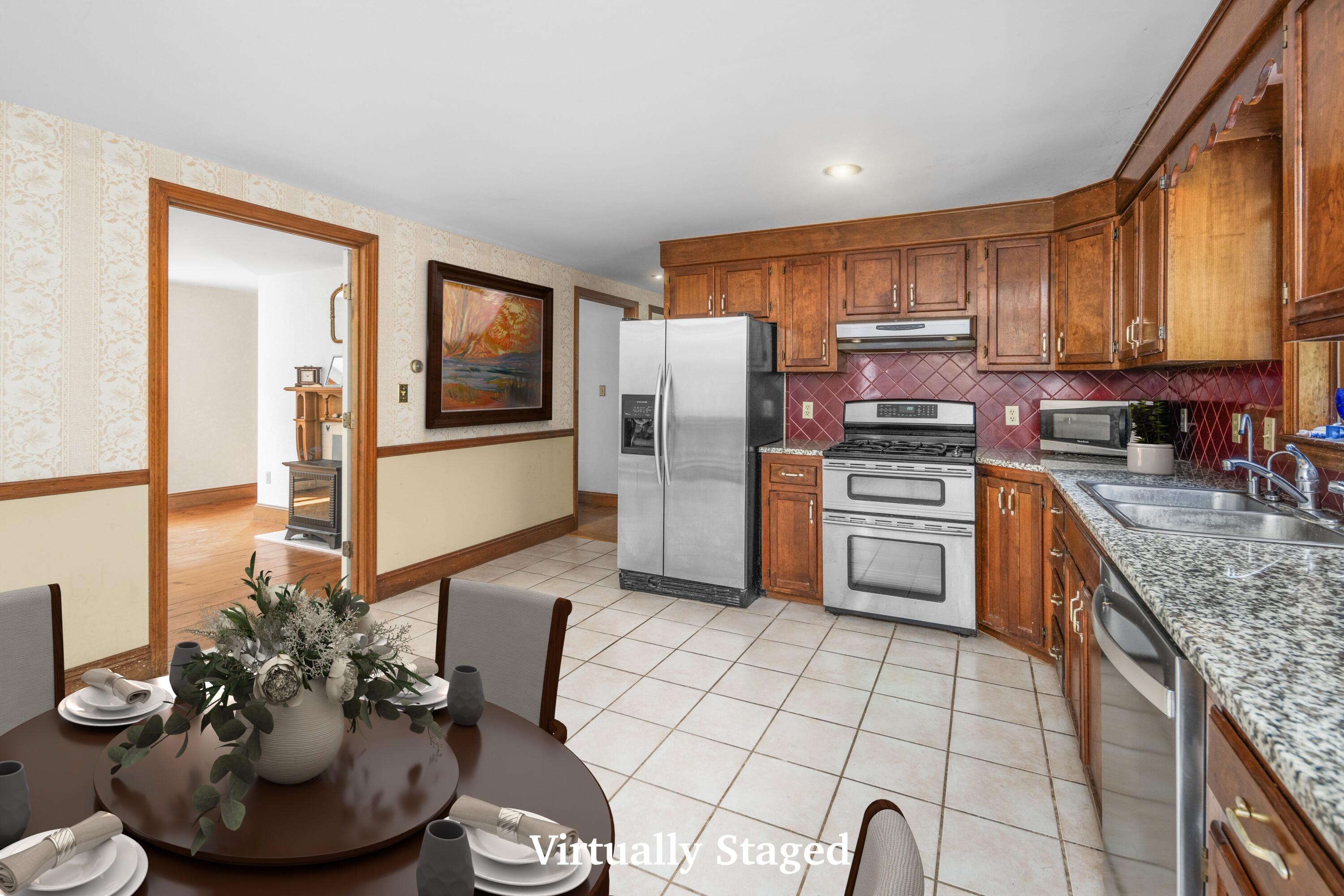 5 Heath Road Kennebunk, ME 04043 - Photo 6 of 27 Kitchen\
