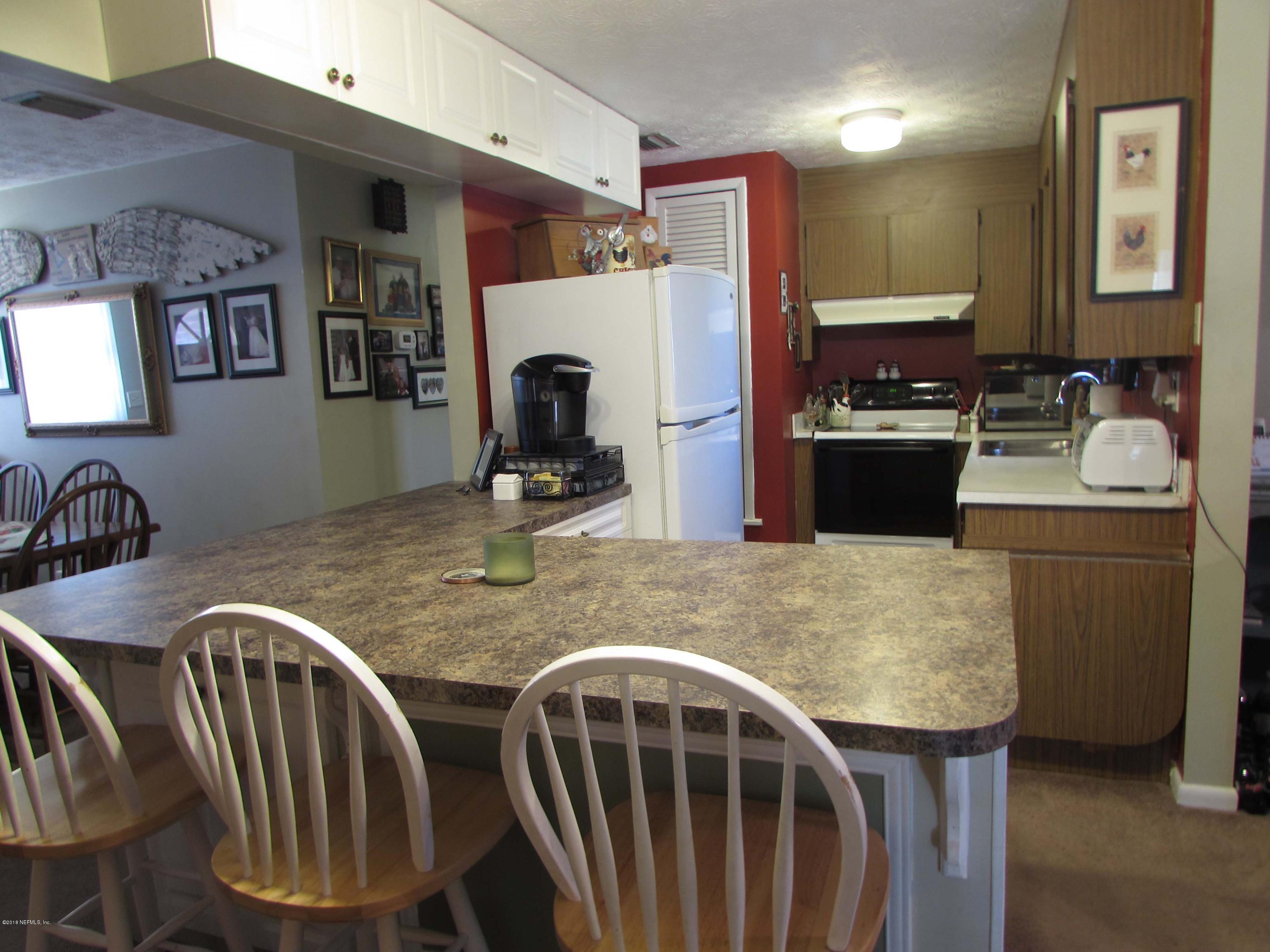 2725 Leonid Road Jacksonville, FL 32218 - Photo 5 of 10 Full Kitchen