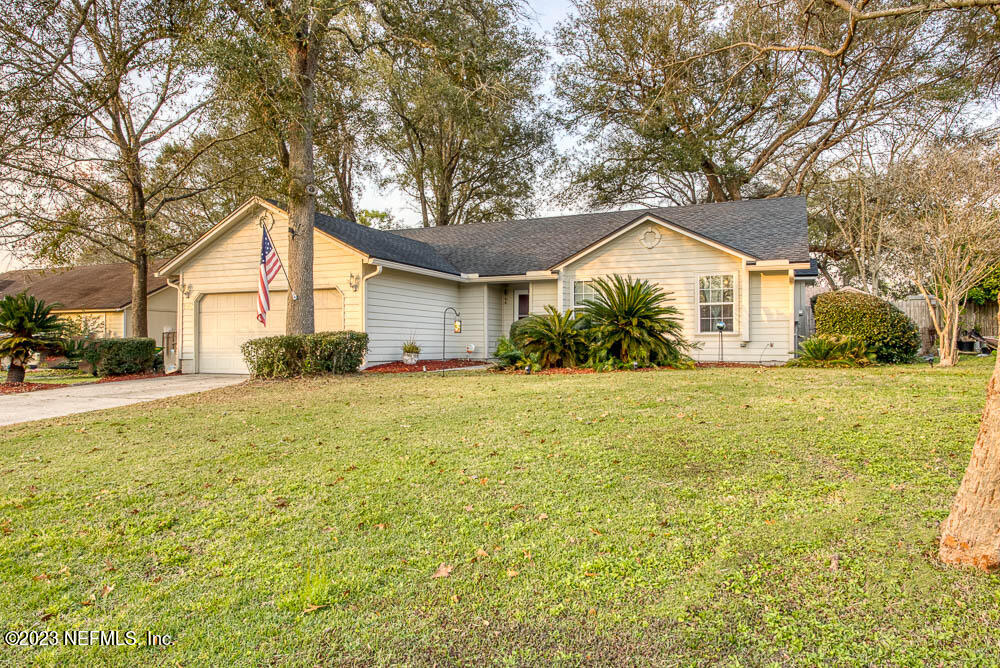1305 Rushing Drive Orange Park, FL 32065 - Photo 3 of 26 Front of House - View 2