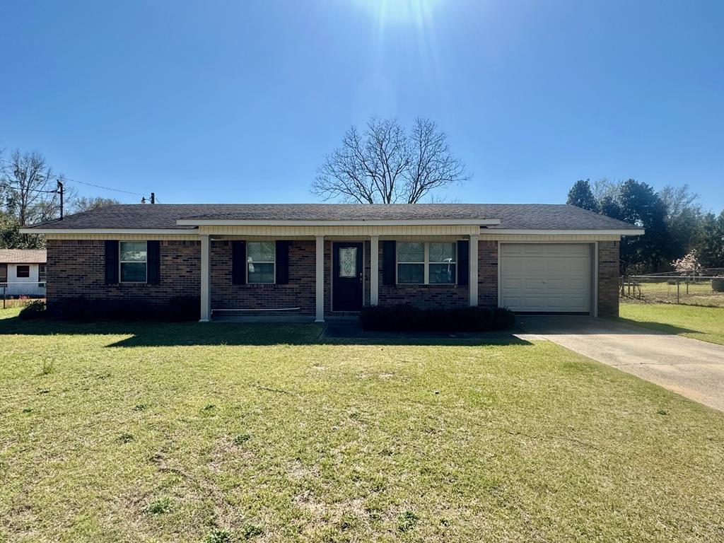 1120 Dean Church Road Ozark, AL 36360 - Photo 1 of 17 Main View