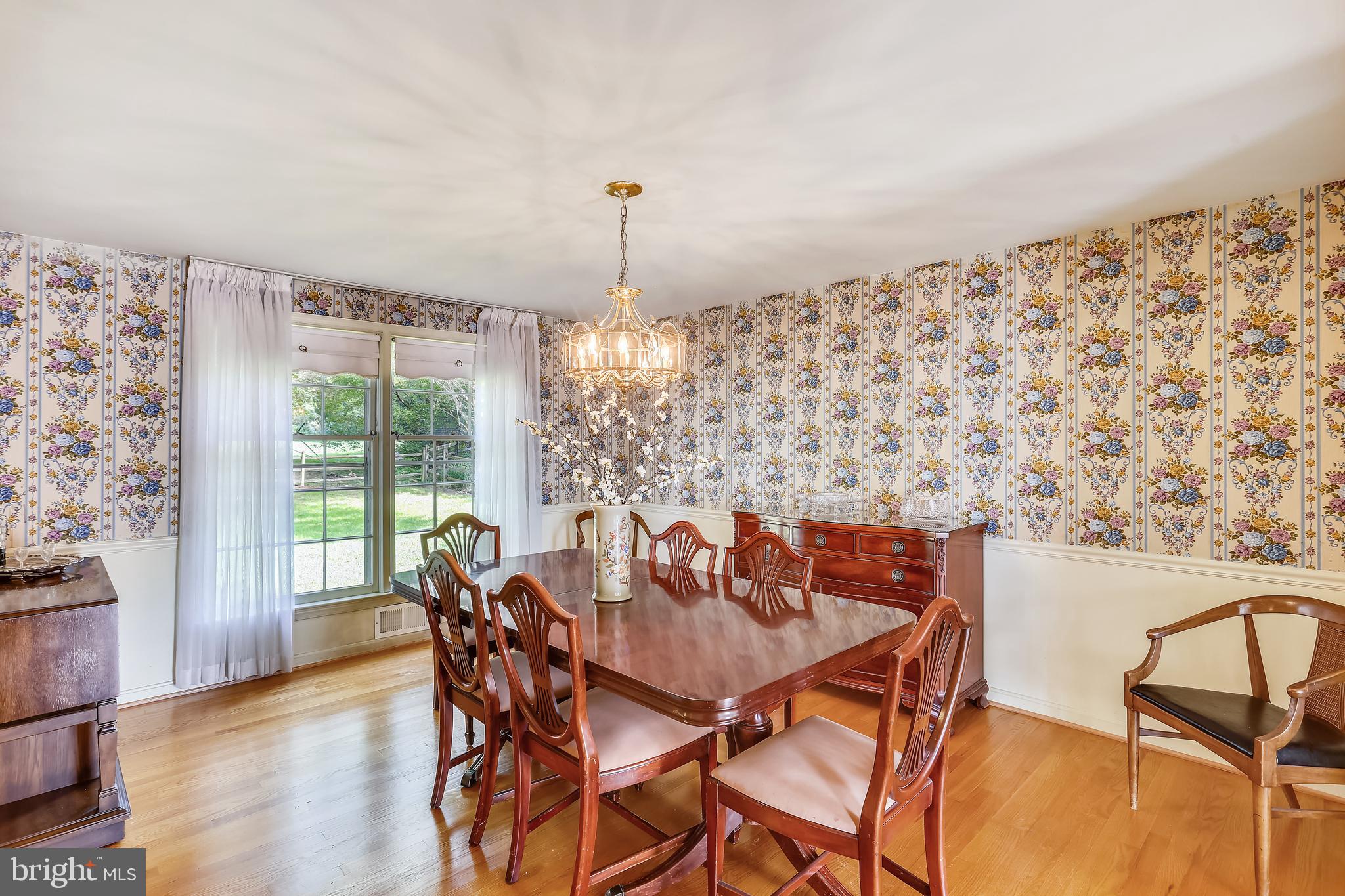 12400 Over Ridge Road Potomac, MD 20854 - Photo 13 of 54