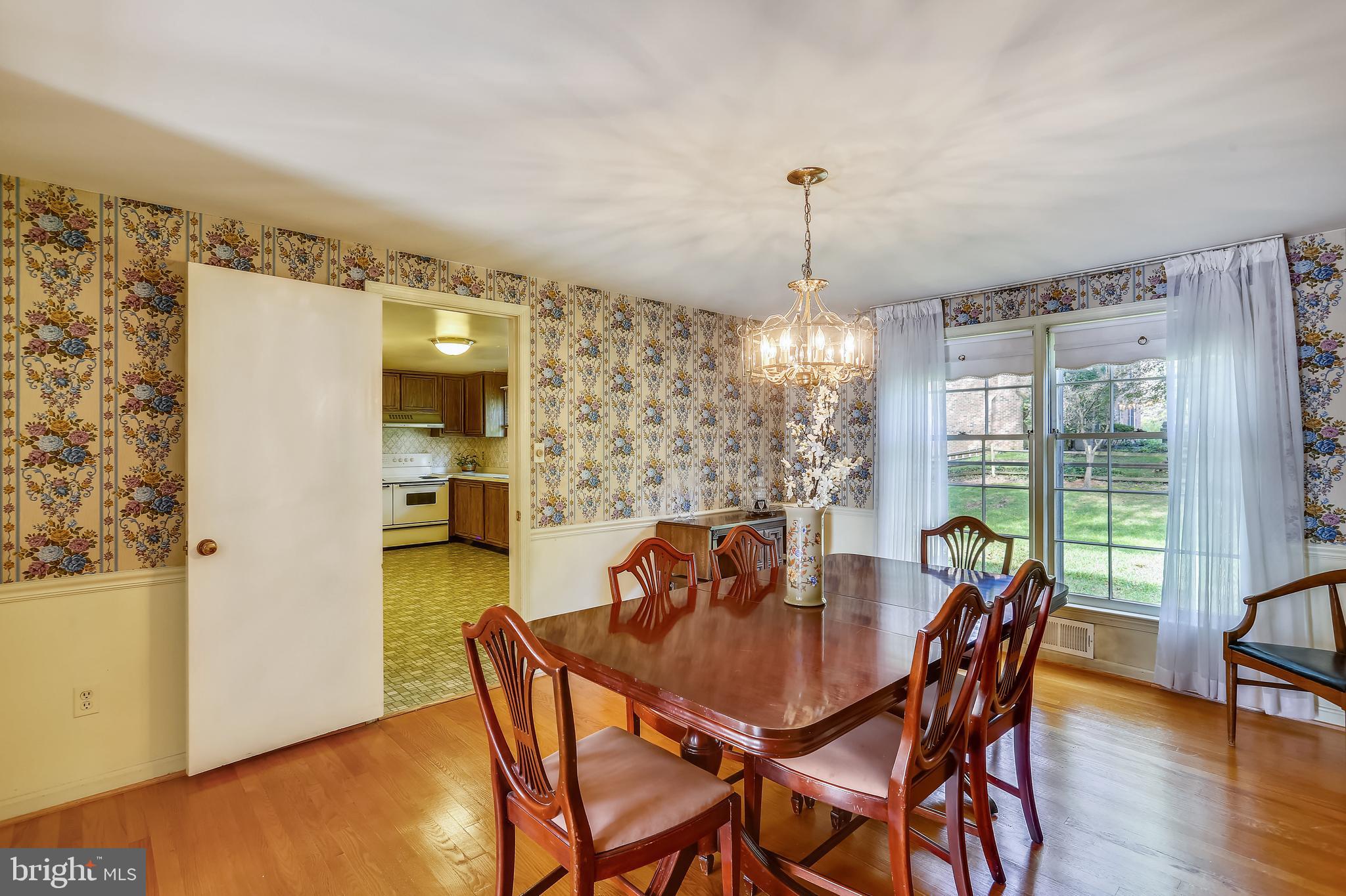 12400 Over Ridge Road Potomac, MD 20854 - Photo 14 of 54