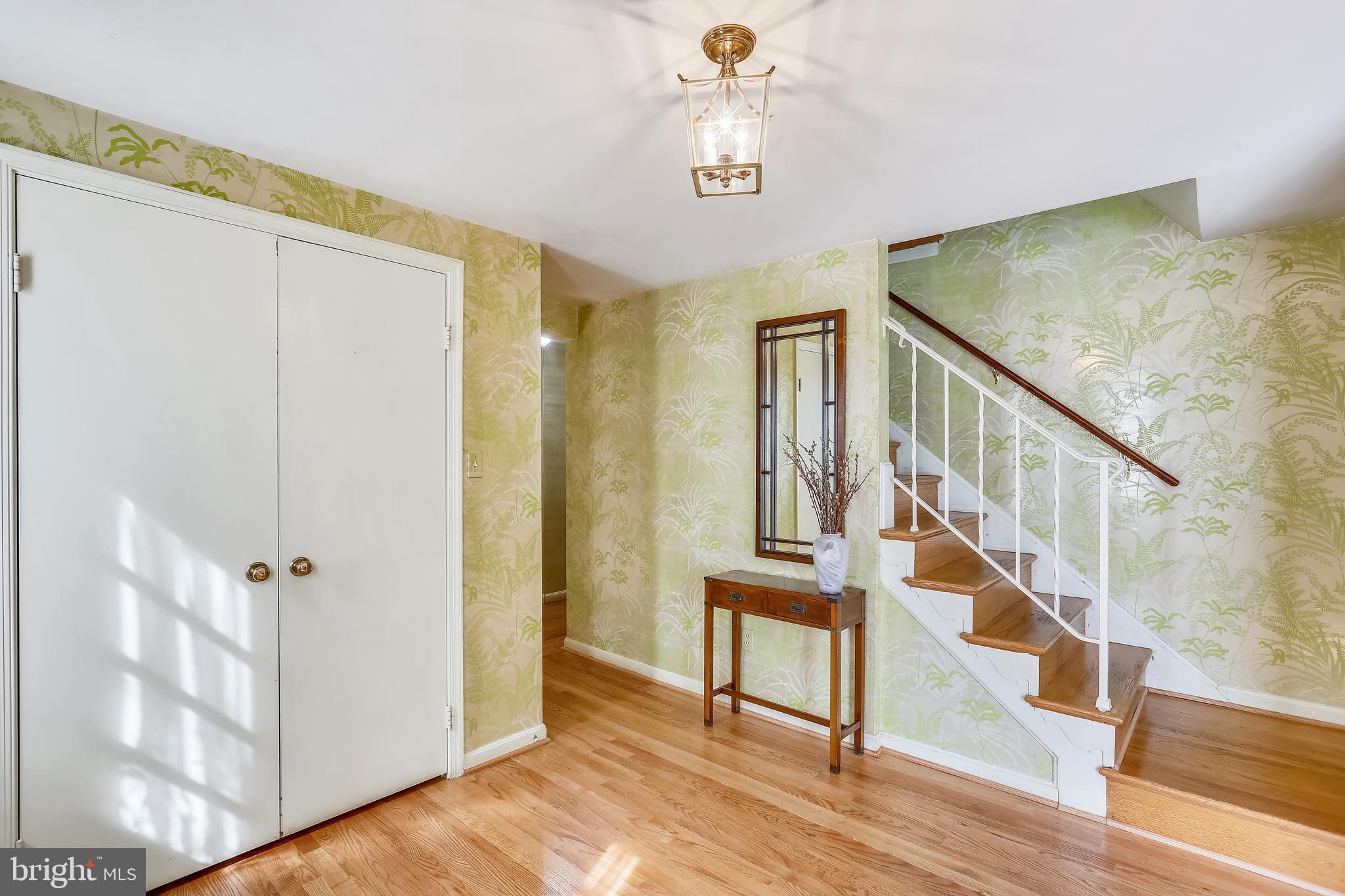 12400 Over Ridge Road Potomac, MD 20854 - Photo 8 of 54