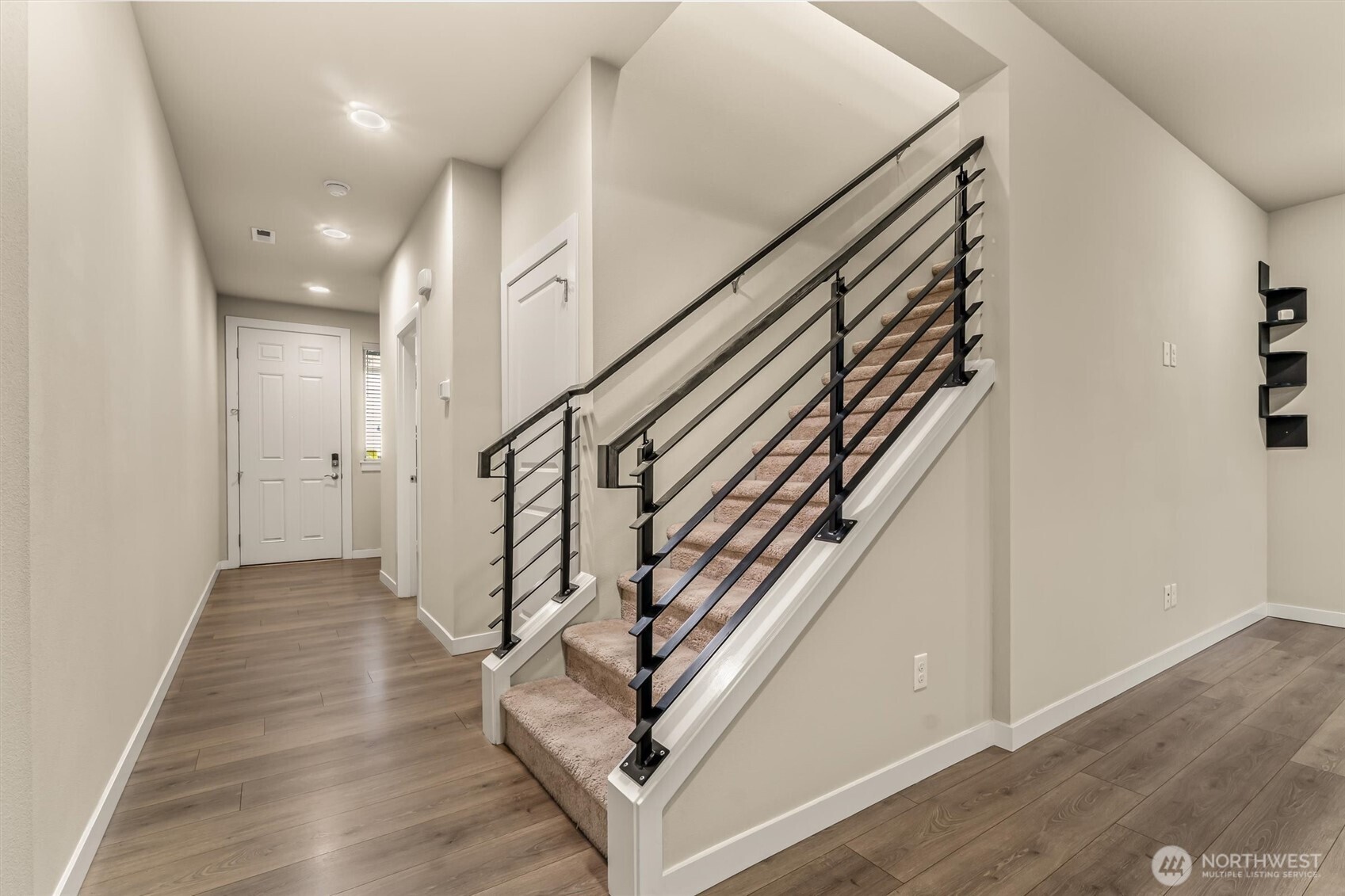 19326 37th Avenue Southeast, Unit C Bothell, WA 98012 - Photo 11 of 32