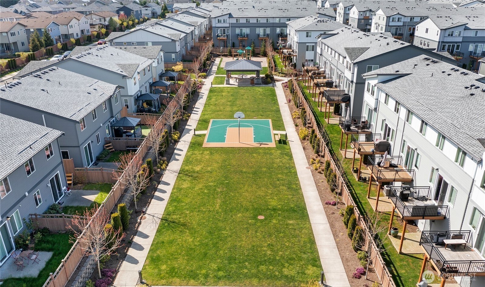 19326 37th Avenue Southeast, Unit C Bothell, WA 98012 - Photo 26 of 32