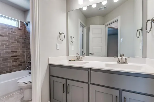 $589,999 | 1133 Barrix Drive, Forney, TX 75126