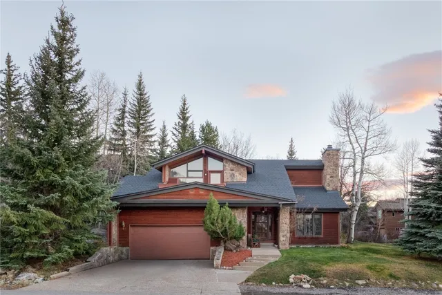 $1,833,000 | 2055 Clubhouse Drive, Steamboat Springs, CO 80487