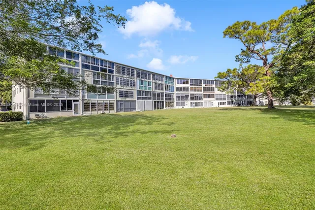 a view of building with outdoor space